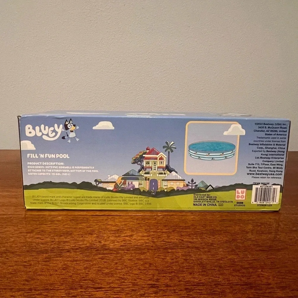 Bluey Disney Kiddie Pool Toddlers Round Inflatable Plastic 60”X60”X10” - Picture 2 of 4